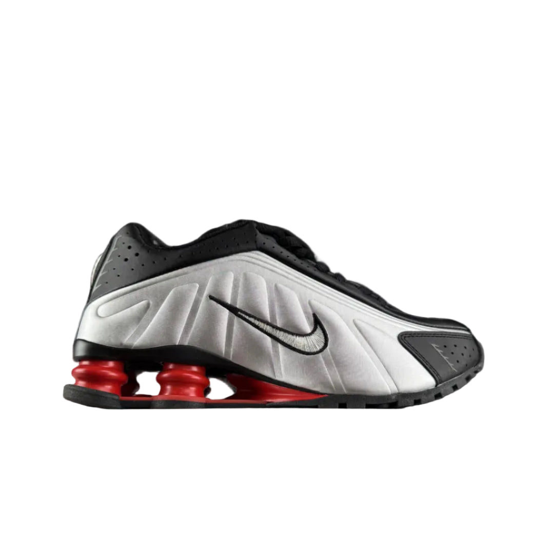 Nike Shox R4 Black and Metallic Silver