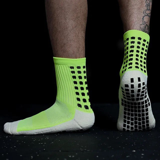 GREEN GRIP SOCKS