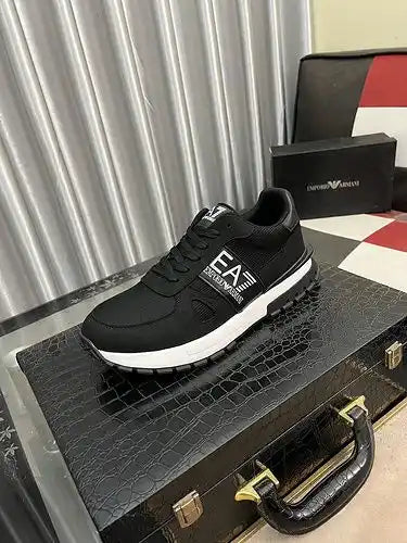 Armani Men's Shoe Code 8B Size3844