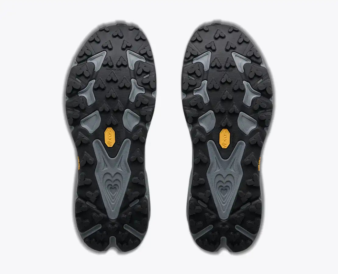 Hoka Speedgoat 7
