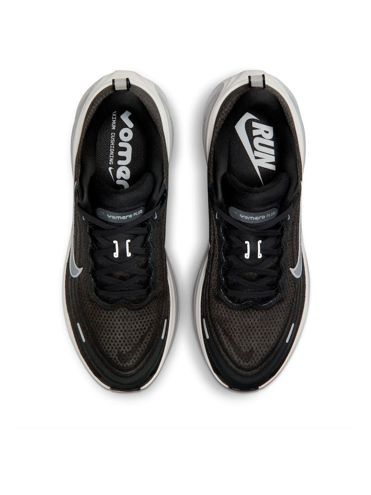 Nike Vomero Plus