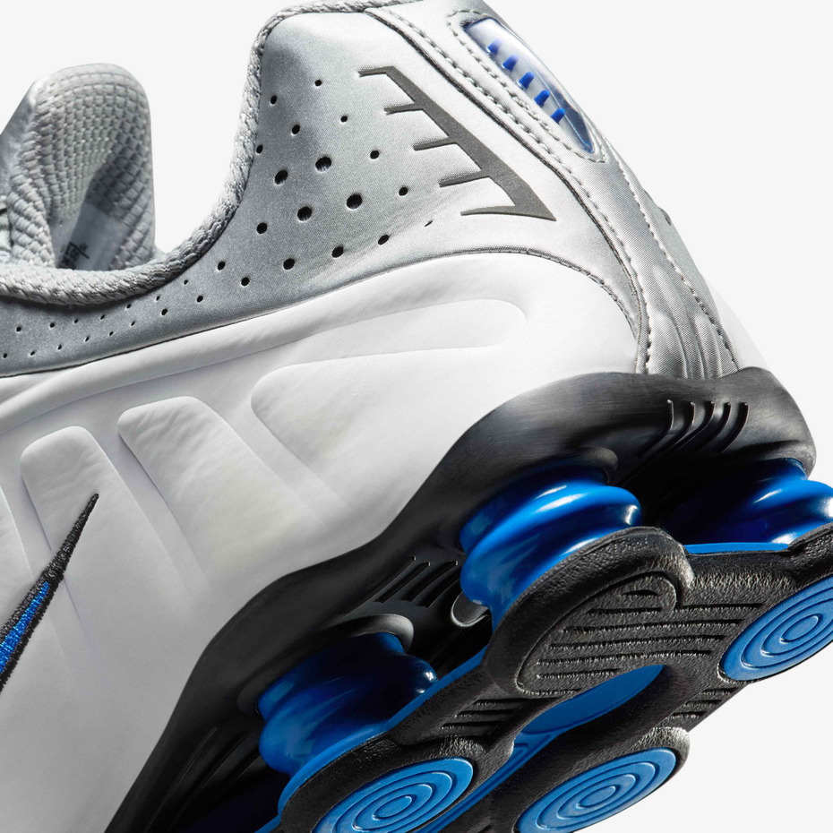 Nike Shox R4