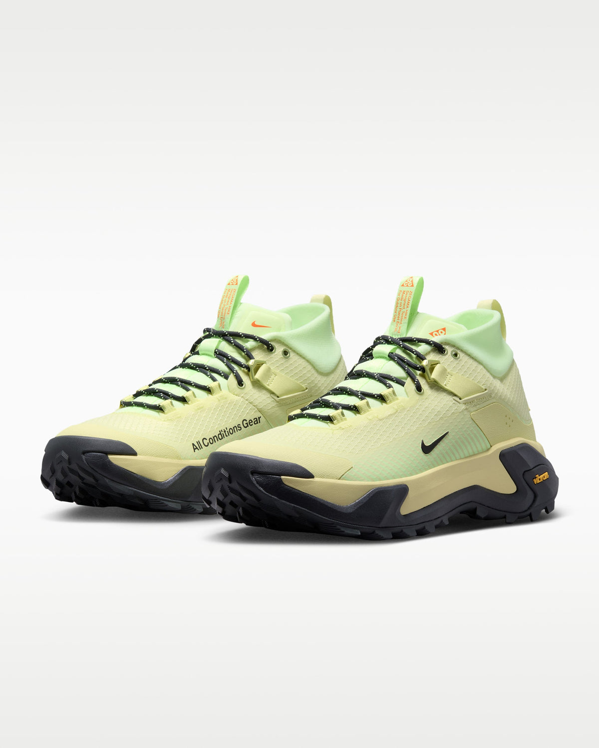Nike ACG Zegama Hike