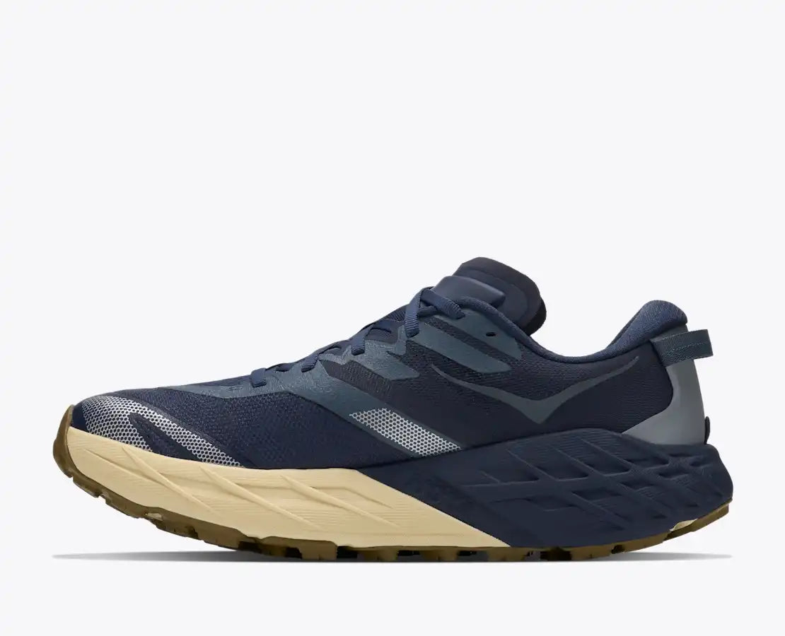 Hoka Speedgoat 7