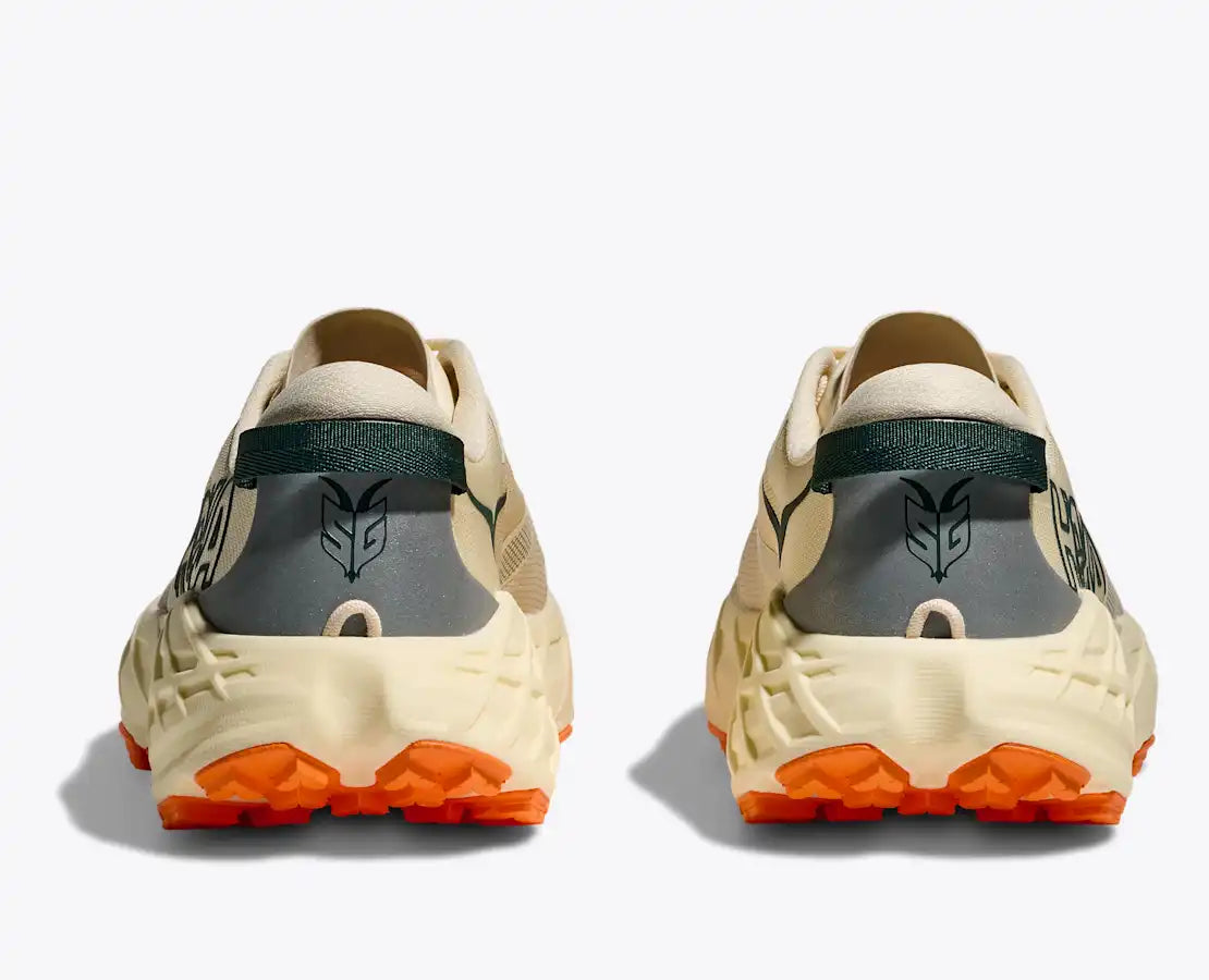 Hoka Speedgoat 7