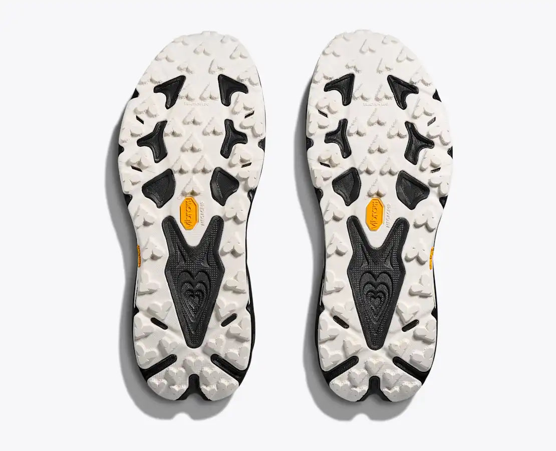 Hoka Speedgoat 7