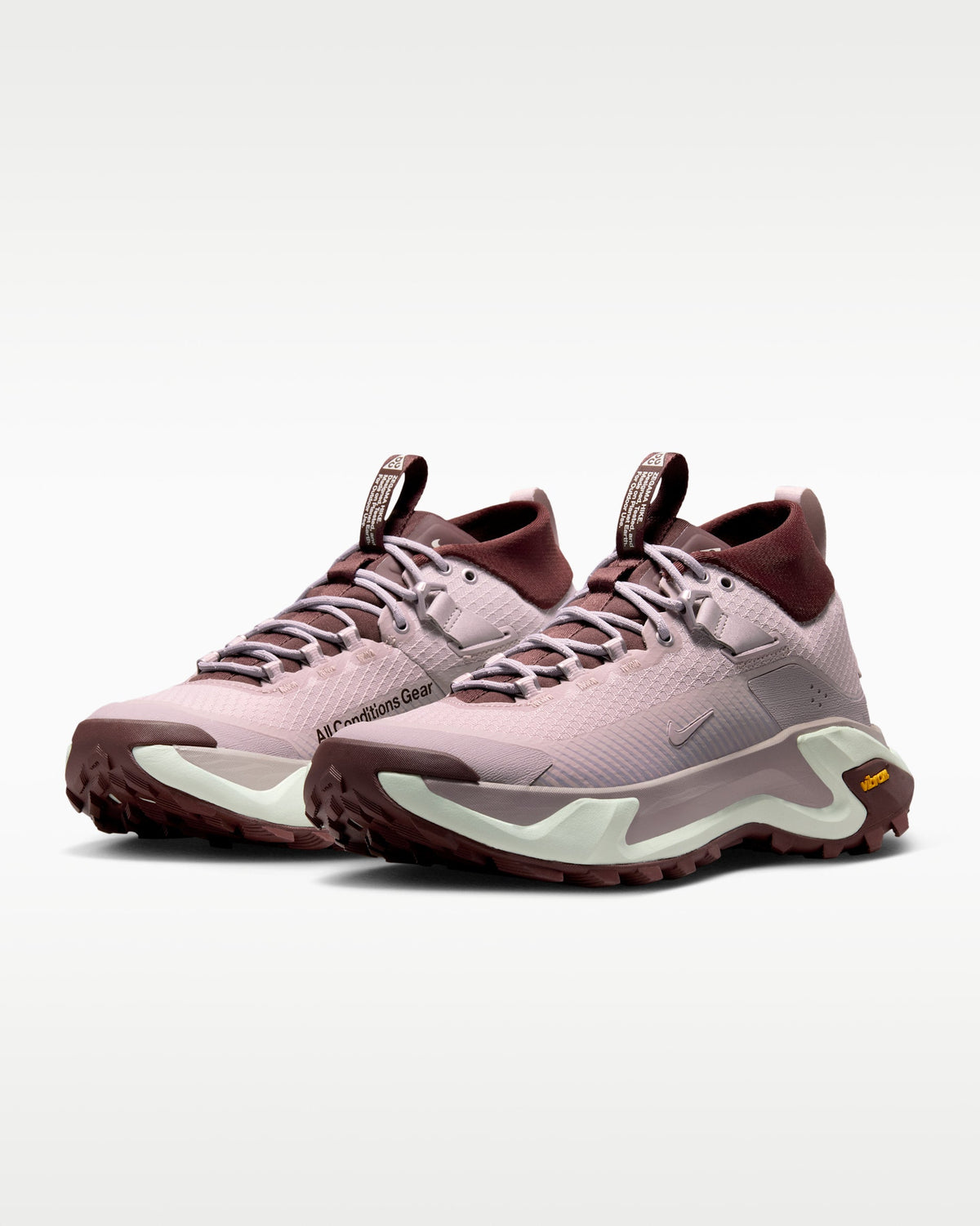 Nike ACG Zegama Hike