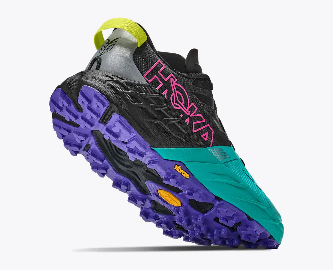 Hoka Speedgoat 7