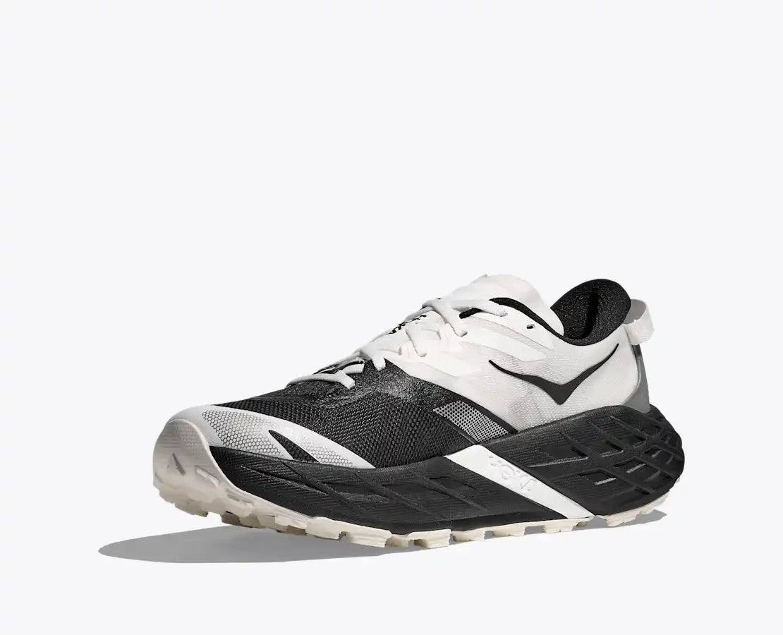 Hoka Speedgoat 7