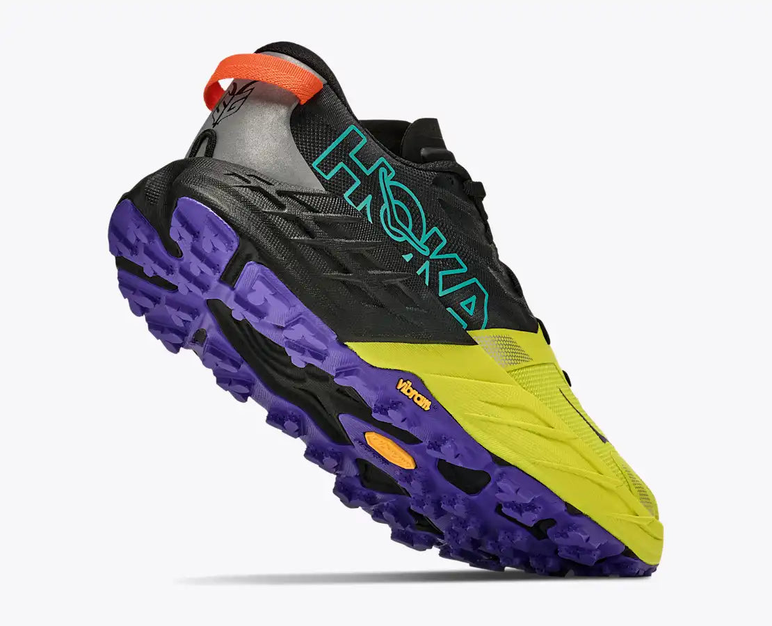 Hoka Speedgoat 7