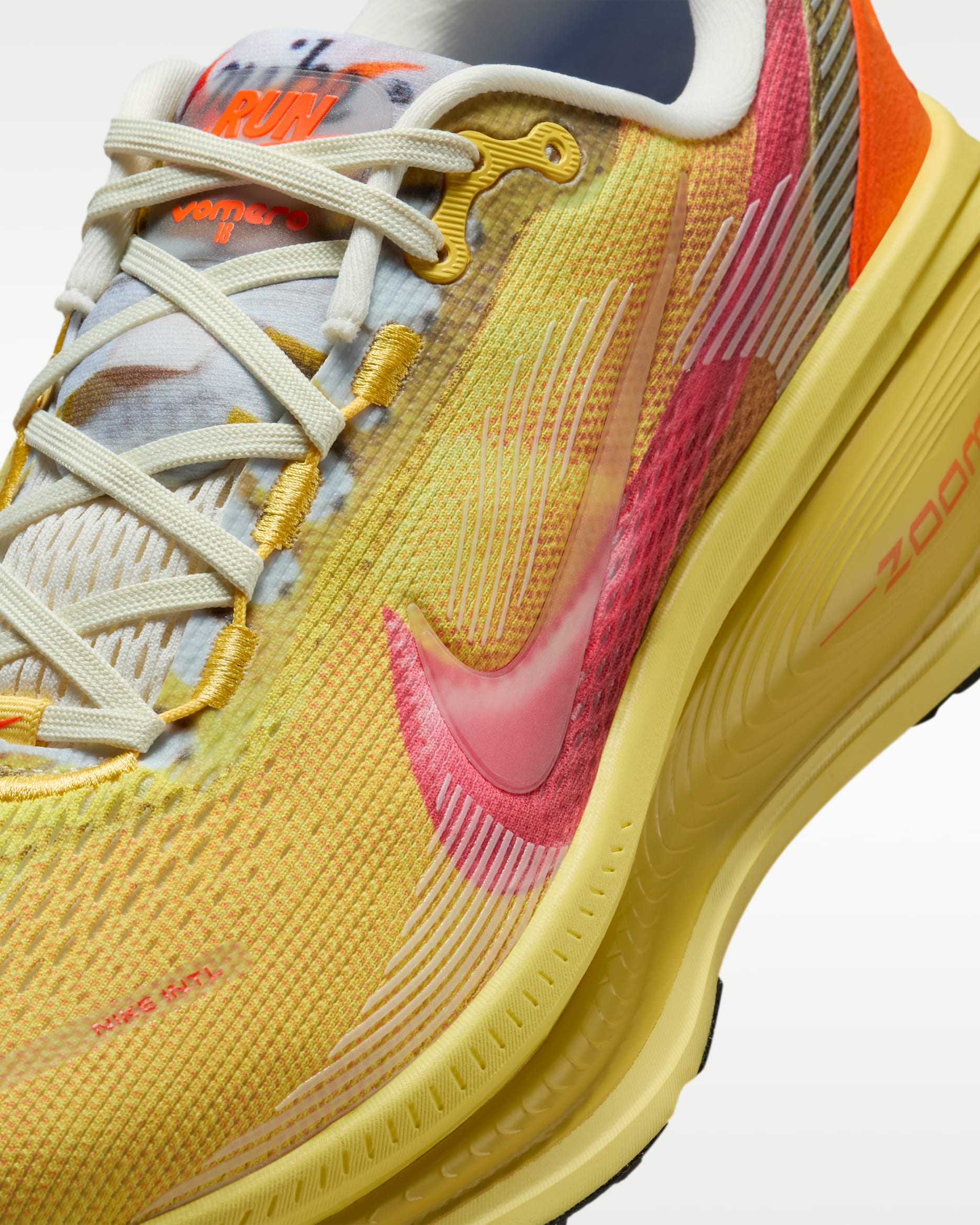 Nike Vomero 18 SE