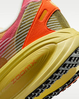 Nike Vomero 18 SE
