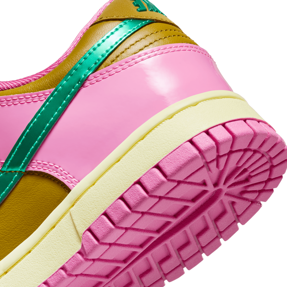 Nike Dunk Low QS 'Parris Goebel' Women