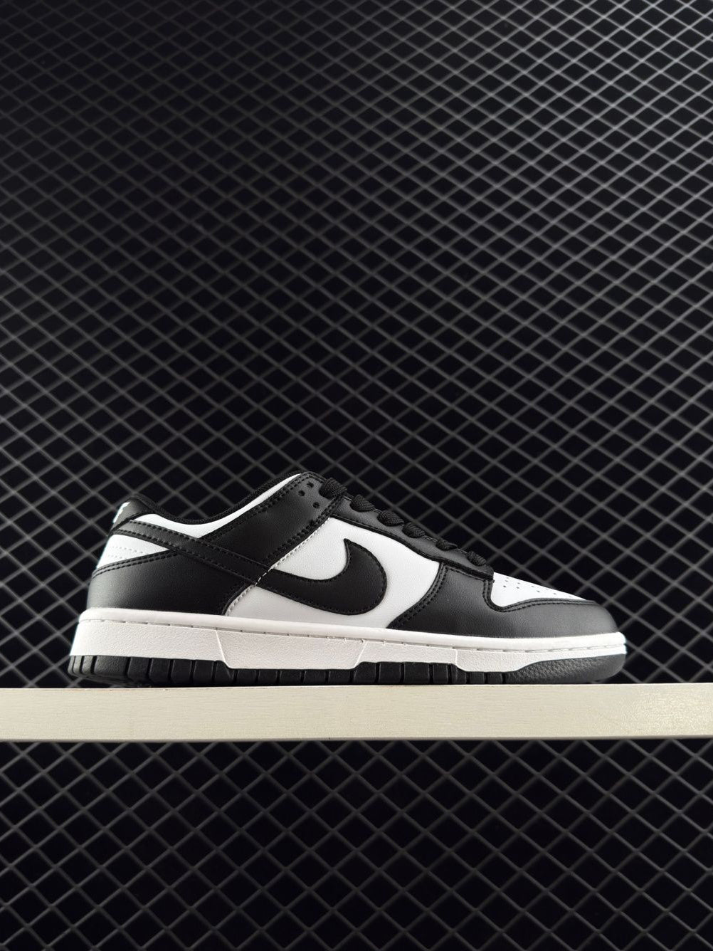 Nike Dunk Low White/Black