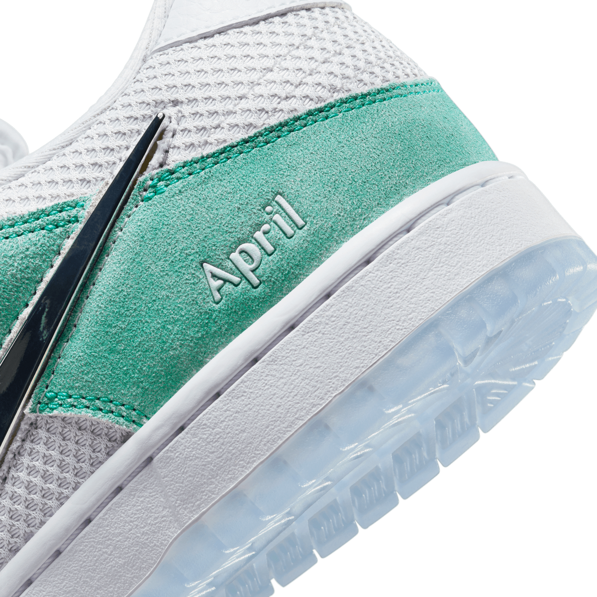 Nike SB Dunk Low 'April Skateboards'