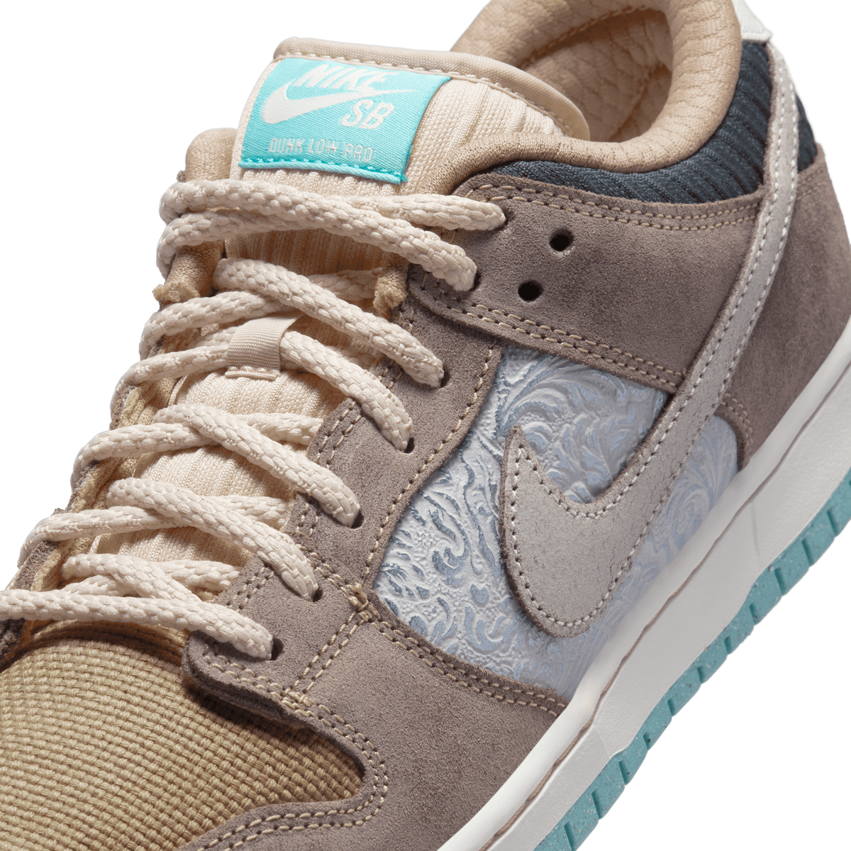 Nike SB Dunk Low 'Big Money Savings'