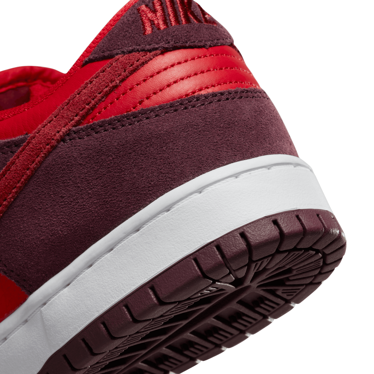 Nike SB Dunk Low 'Cherry'