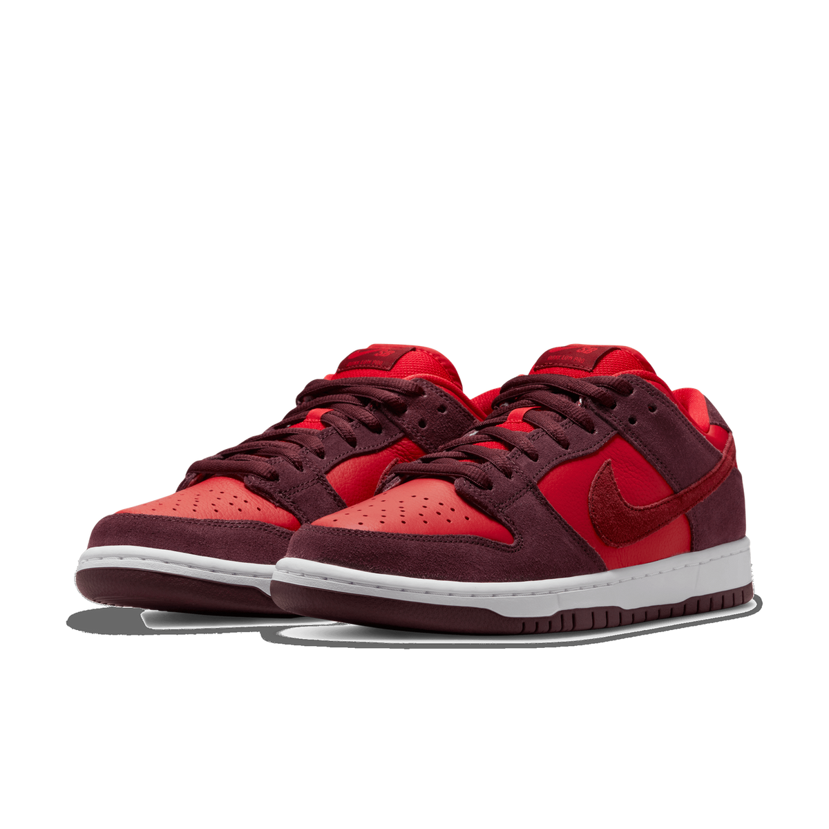 Nike SB Dunk Low 'Cherry'
