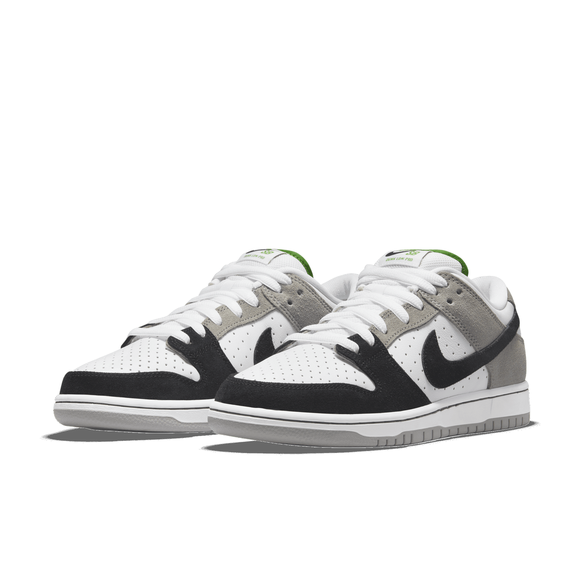 Nike SB Dunk Low 'Chlorophyll'