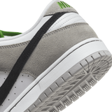 Nike SB Dunk Low 'Chlorophyll'