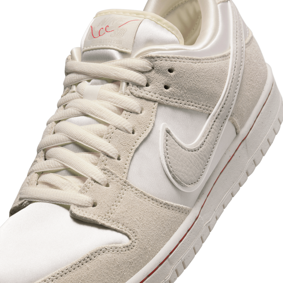Nike SB Dunk Low 'City of Love Light Bone'