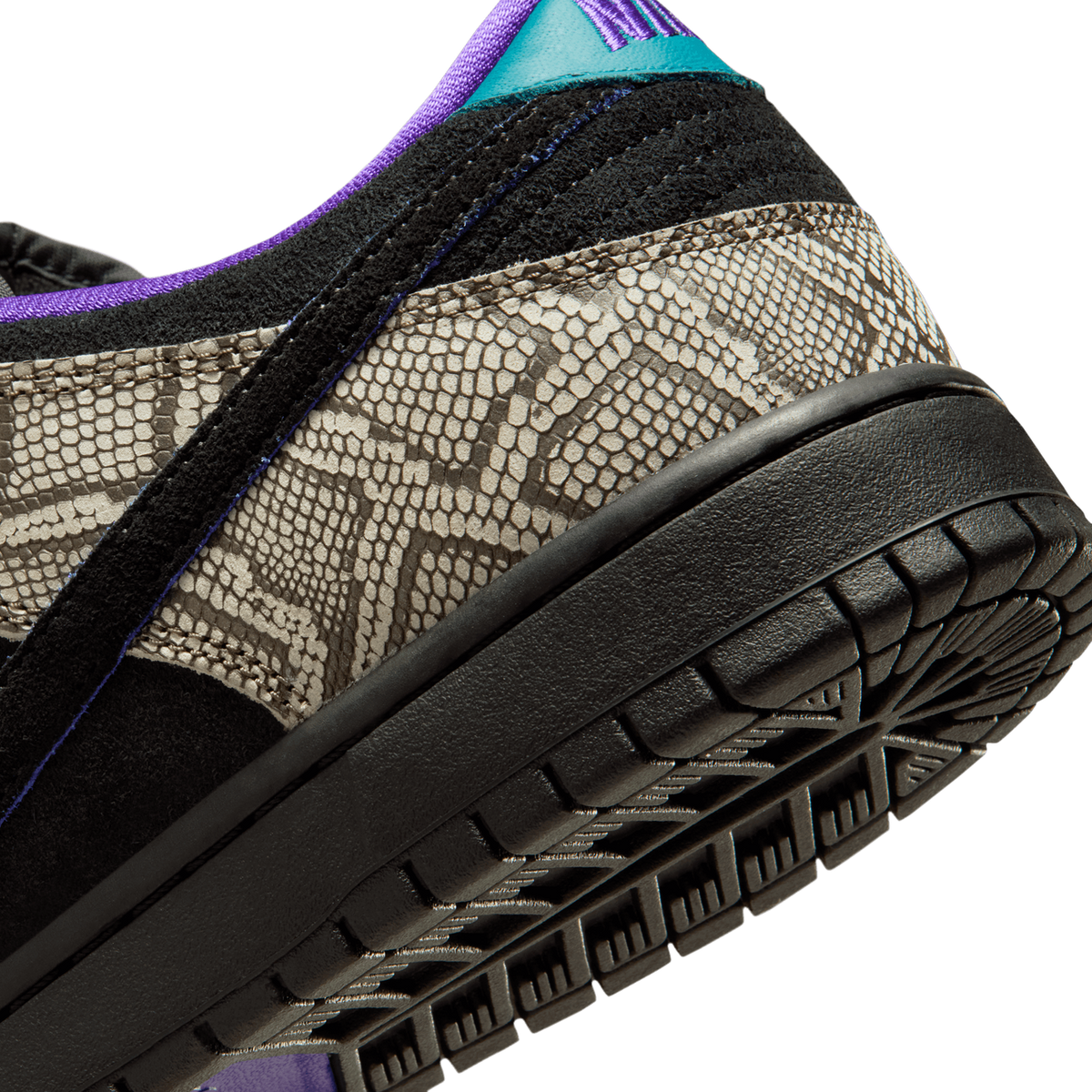 Nike SB Dunk Low 'Dashawn Jordan Copperhead'