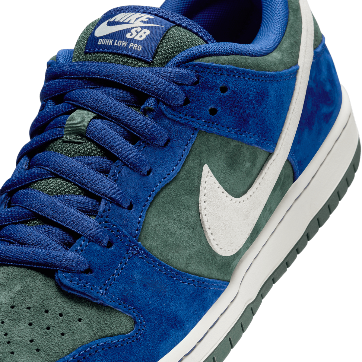 Nike SB Dunk Low 'Deep Royal Blue'