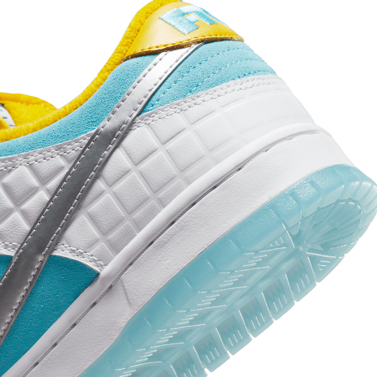Nike SB Dunk Low 'FTC Lagoon Pulse'