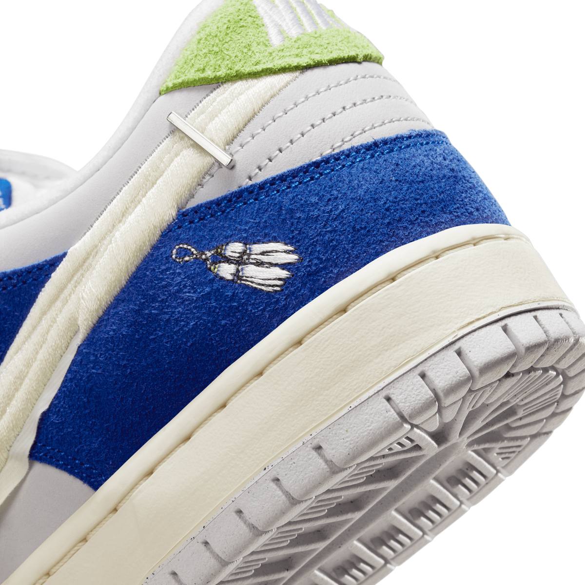 Nike SB Dunk Low Pro Fly Streetwear 'Gardenia'
