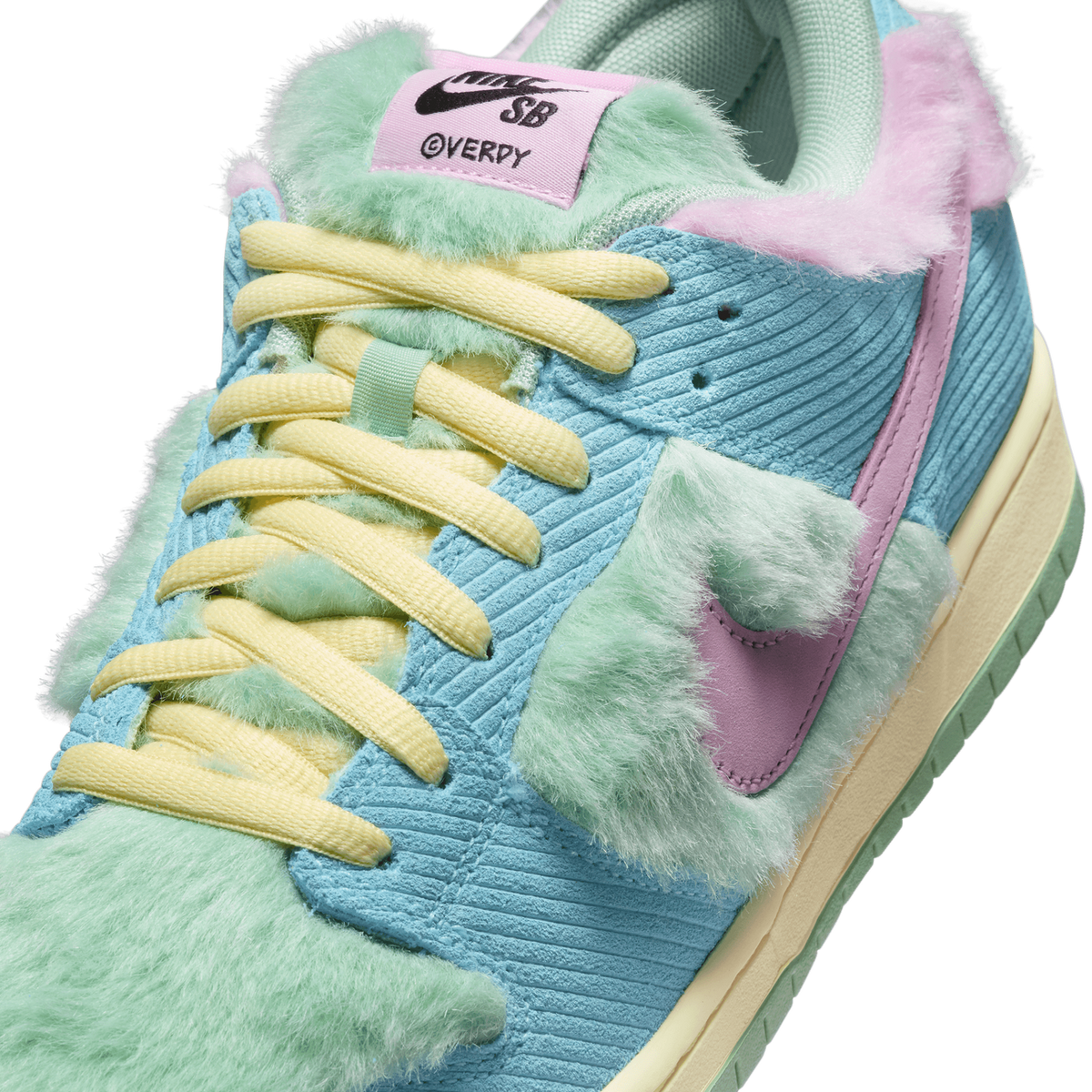 Nike SB Dunk Low 'Verdy Visty'
