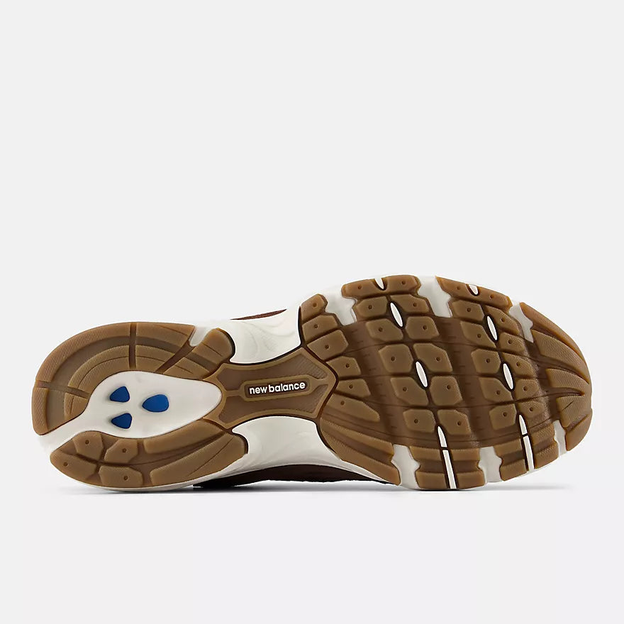 NEW BALANCE 530 PUMPERNICKEL with STONEWARE and SEA SALT